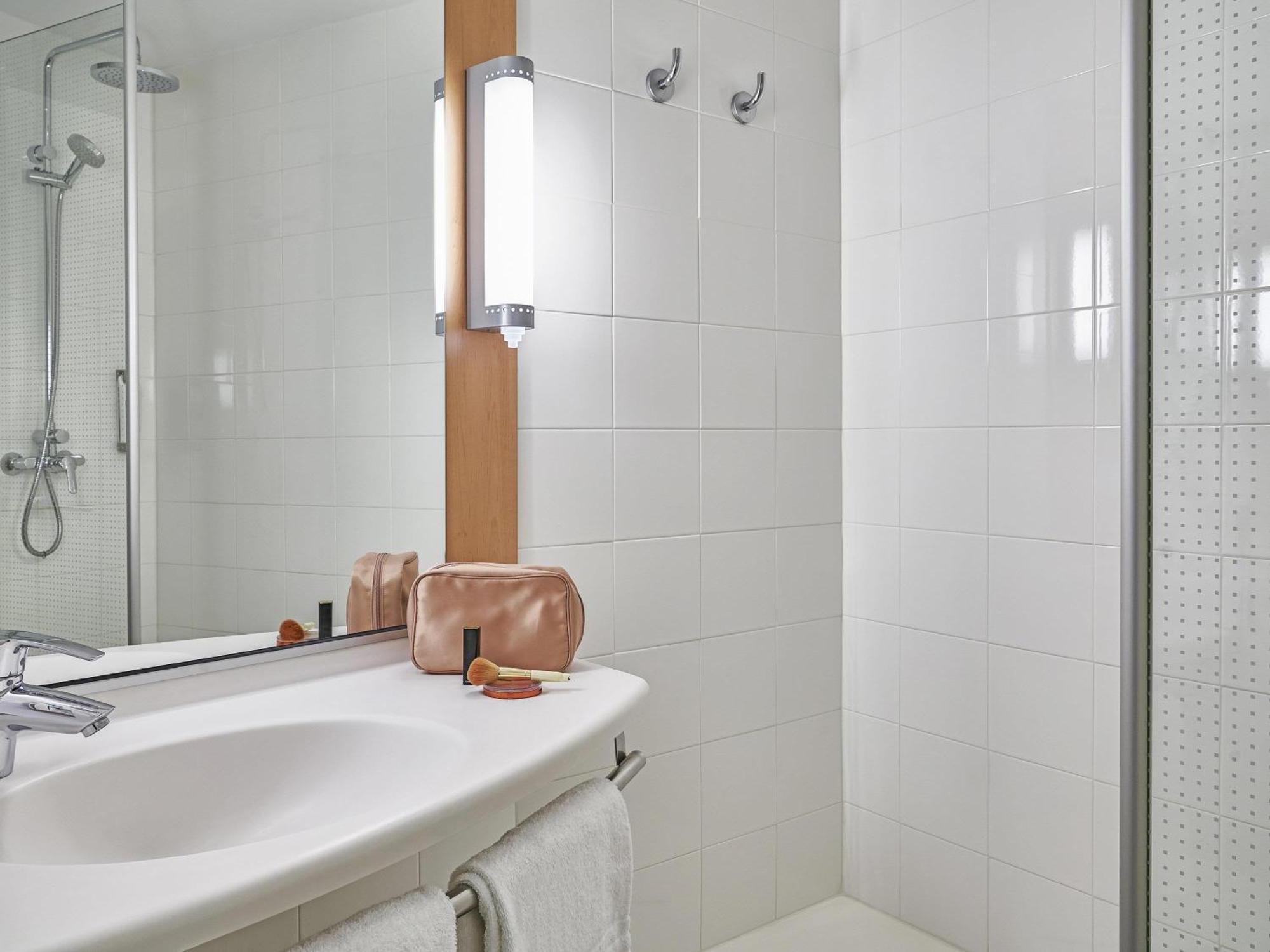 Ibis Barcelona Centro — Zdjęcia 2